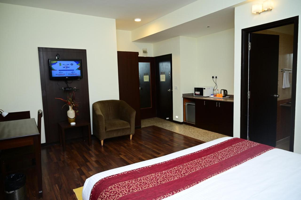 Sterling Keys By Tgi Hotel Bengaluru Kültér fotó